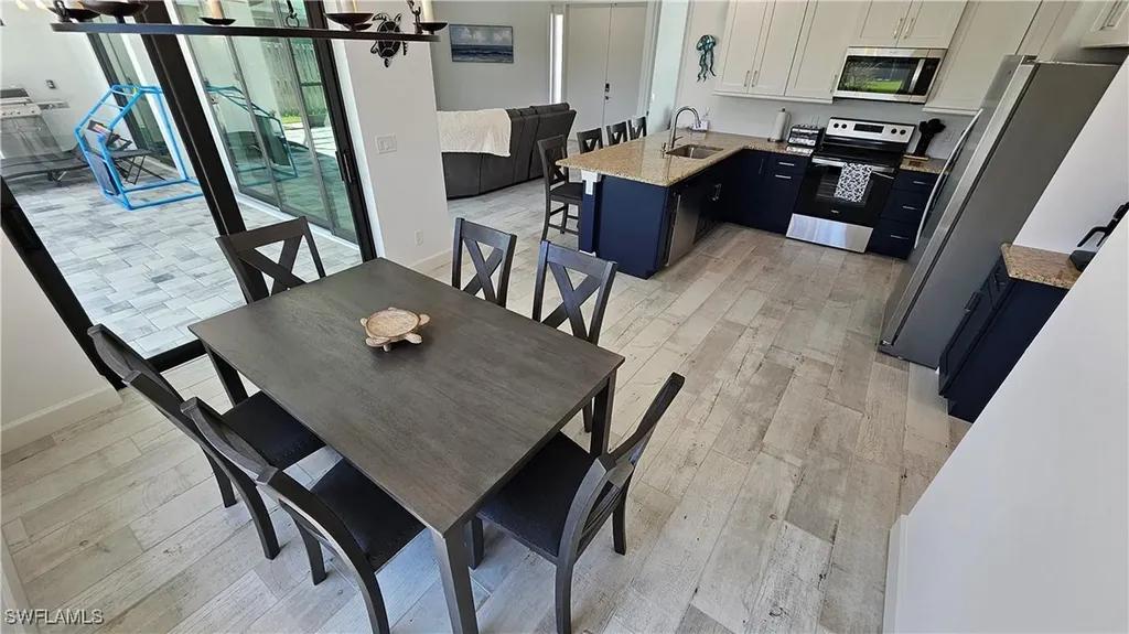 136 Kamal Parkway Cape Coral FL 33904