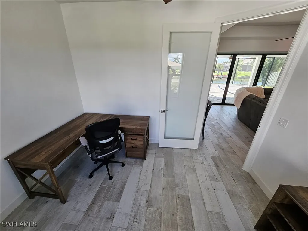 136 Kamal Parkway Cape Coral FL 33904