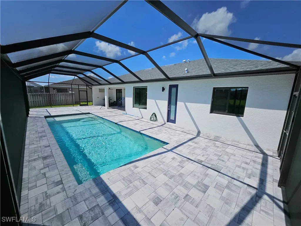 136 Kamal Parkway Cape Coral FL 33904