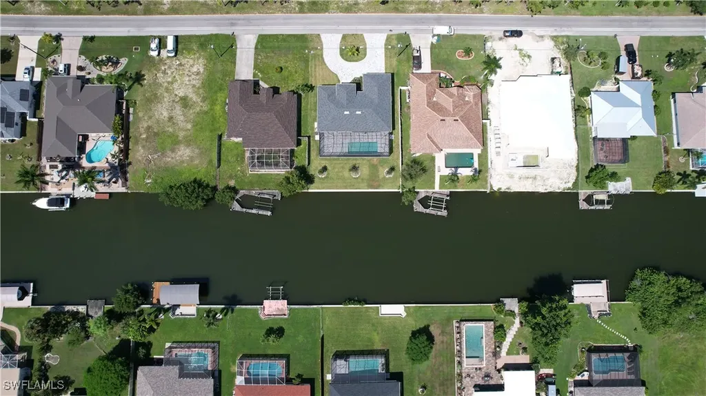 136 Kamal Parkway Cape Coral FL 33904