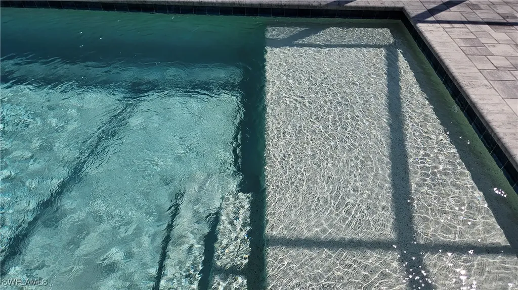 136 Kamal Parkway Cape Coral FL 33904