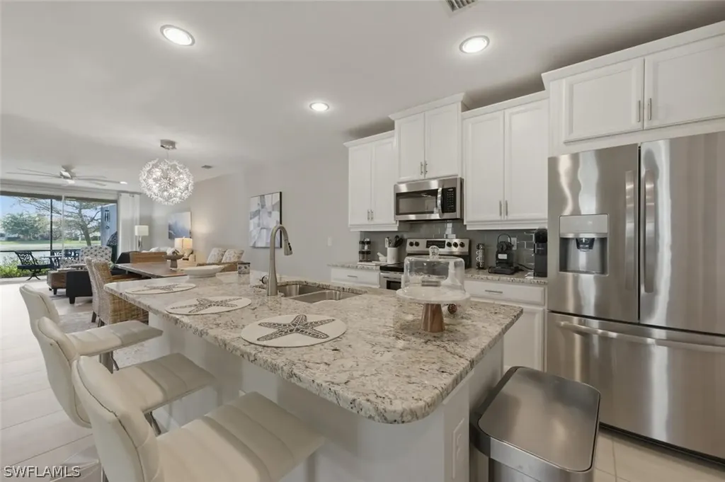 14827 Edgewater Circle Naples FL 34114