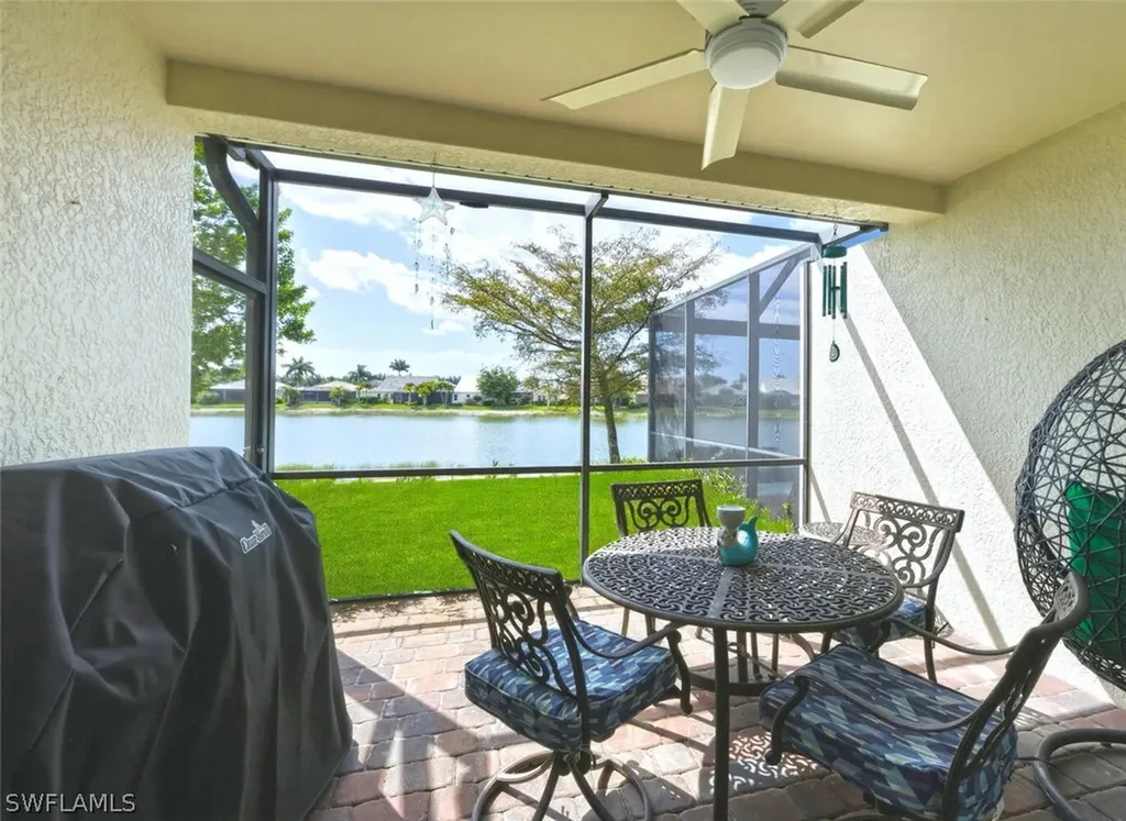 14827 Edgewater Circle Naples FL 34114