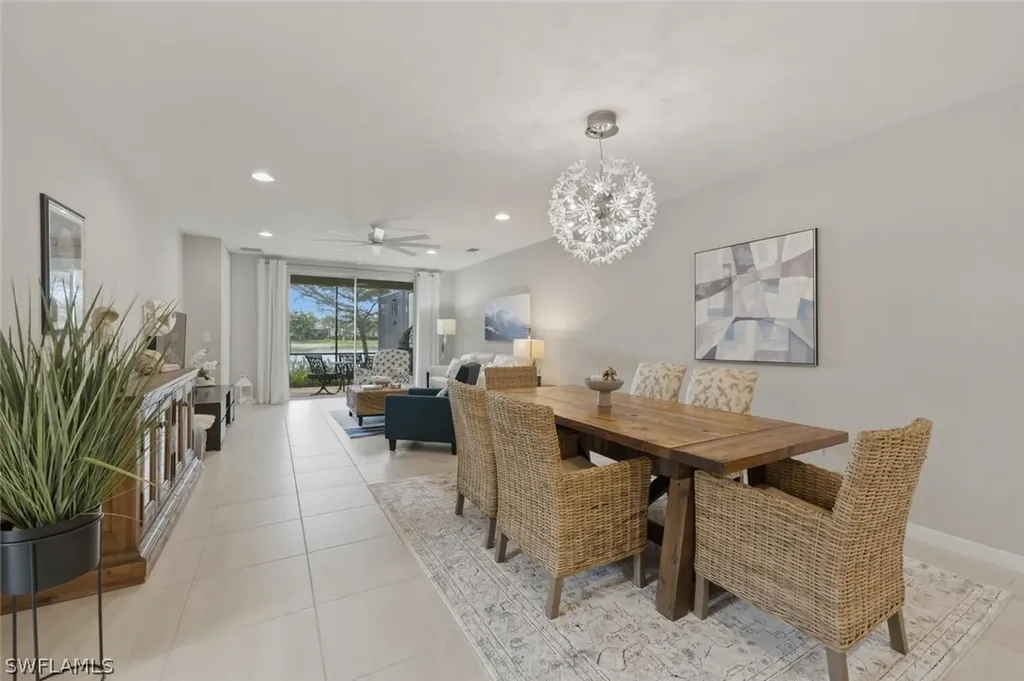 14827 Edgewater Circle Naples FL 34114