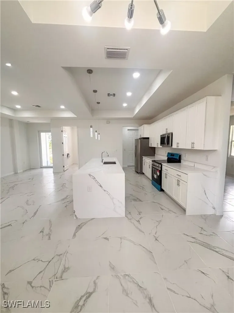 3806 15th Street W Lehigh Acres FL 33971