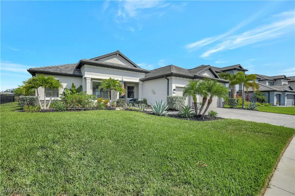 11693 Canopy Loop Fort Myers FL 33913