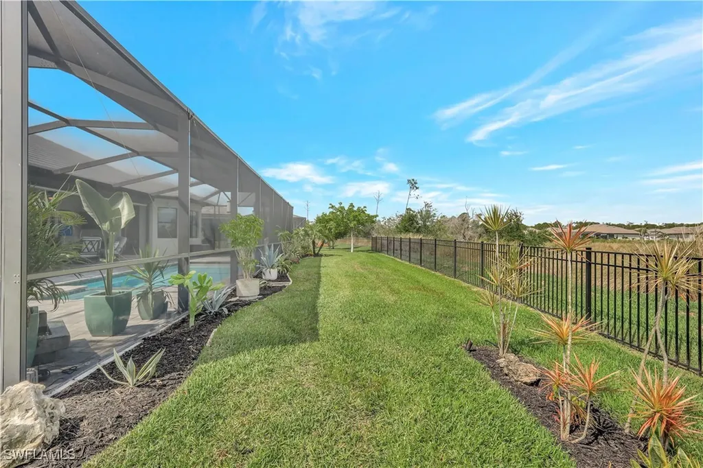 11693 Canopy Loop Fort Myers FL 33913