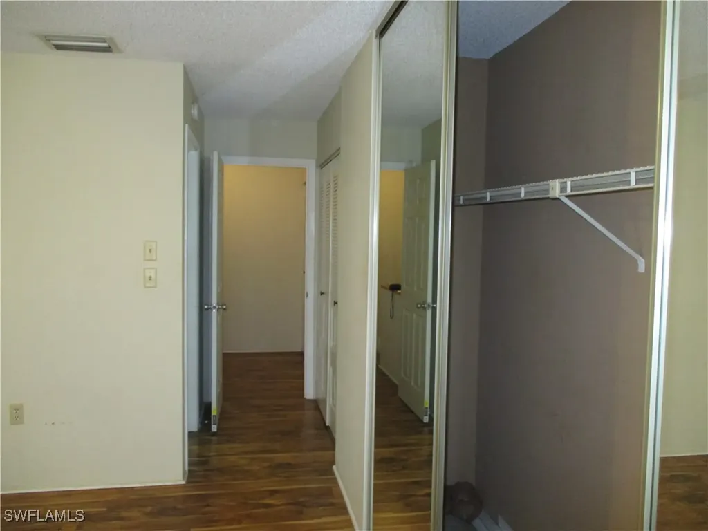 5276 Cedarbend Drive Fort Myers FL 33919
