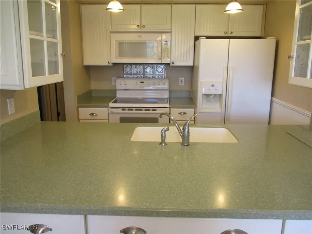 5276 Cedarbend Drive Fort Myers FL 33919
