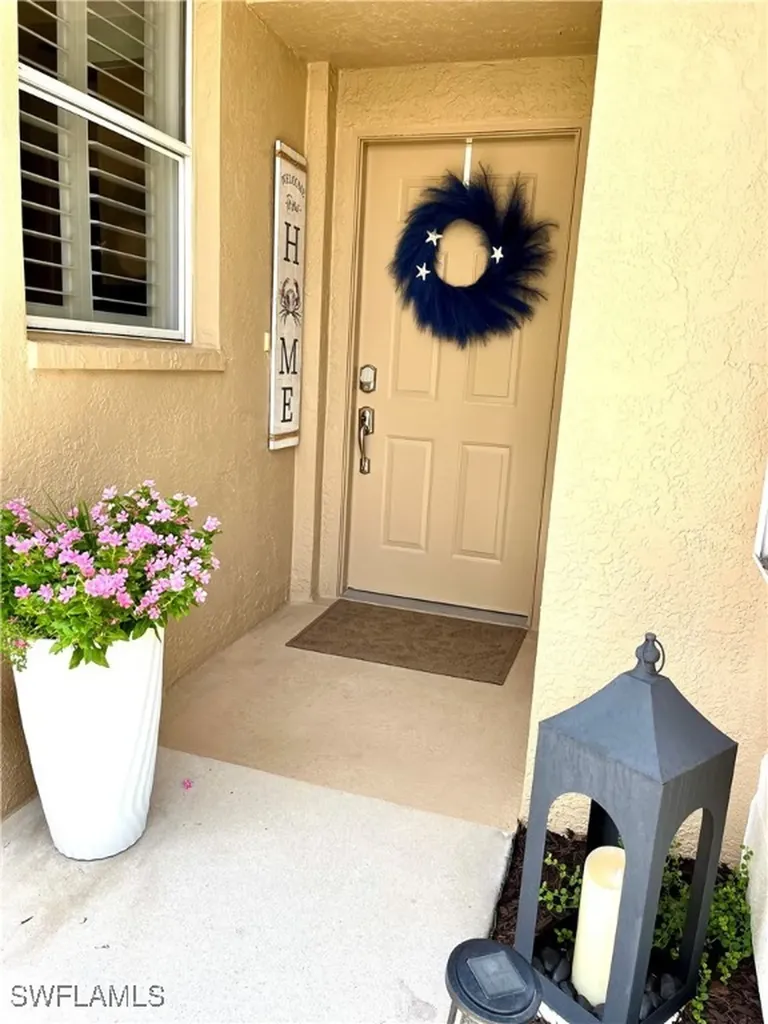 Bonita Springs FL, 24748 Lakemont Cove Lane, Unit 101