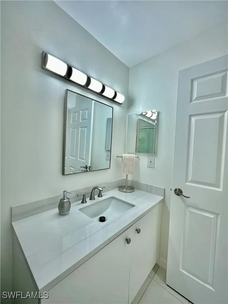 24748 Lakemont Cove Lane Bonita Springs FL 34134-2909