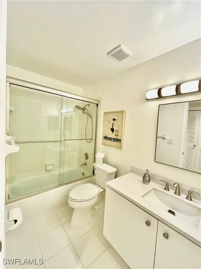 24748 Lakemont Cove Lane Bonita Springs FL 34134-2909