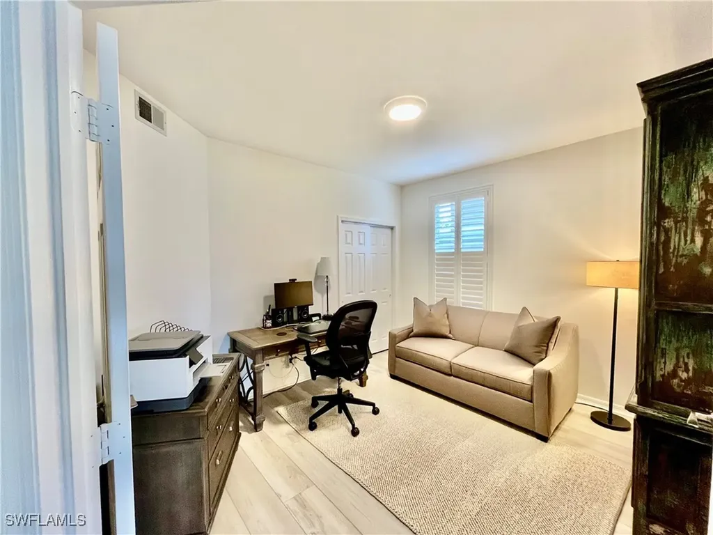 24748 Lakemont Cove Lane Bonita Springs FL 34134-2909