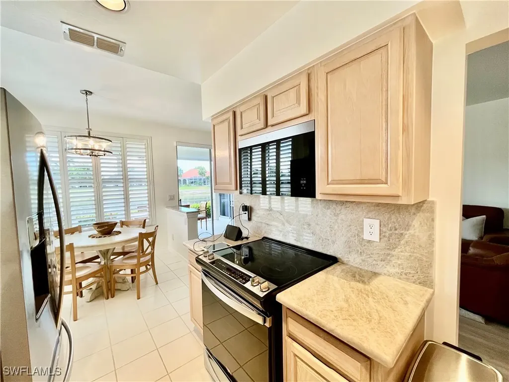24748 Lakemont Cove Lane Bonita Springs FL 34134-2909