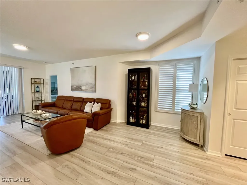 24748 Lakemont Cove Lane Bonita Springs FL 34134-2909