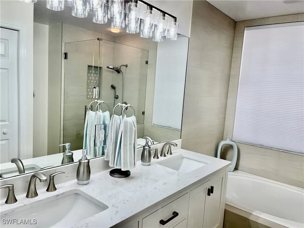 24748 Lakemont Cove Lane Bonita Springs FL 34134-2909