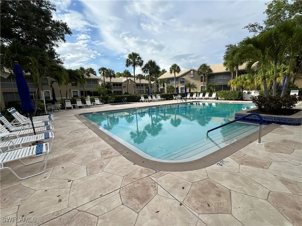 24748 Lakemont Cove Lane Bonita Springs FL 34134-2909