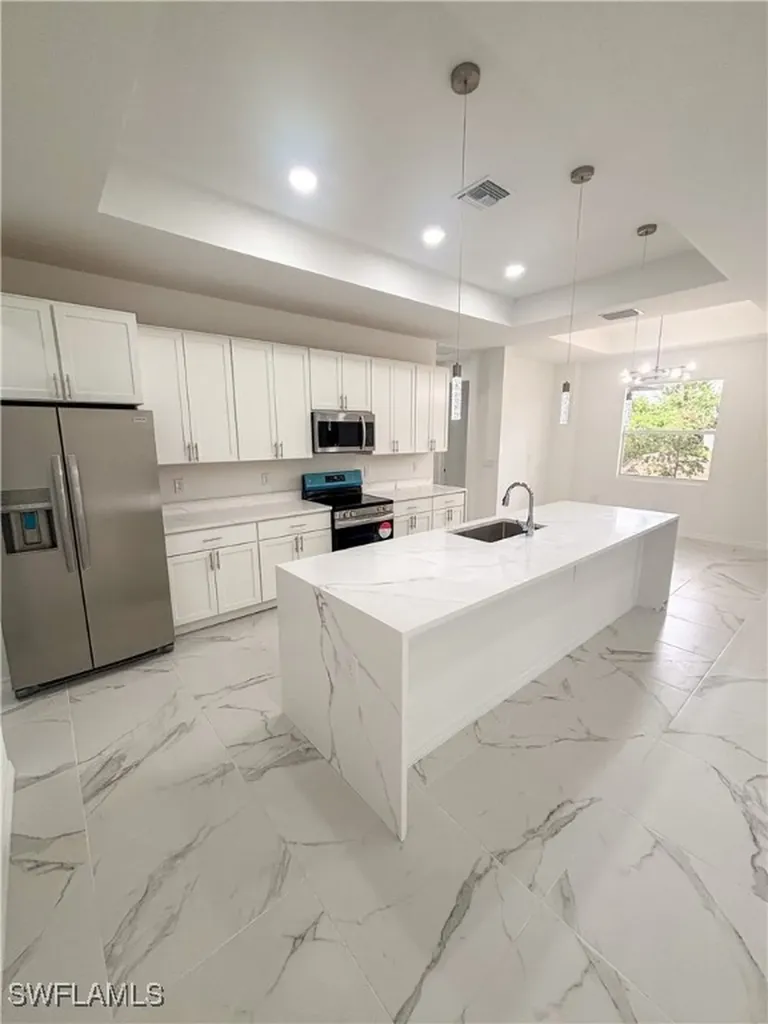 2505 48th Street SW Lehigh Acres FL 33976