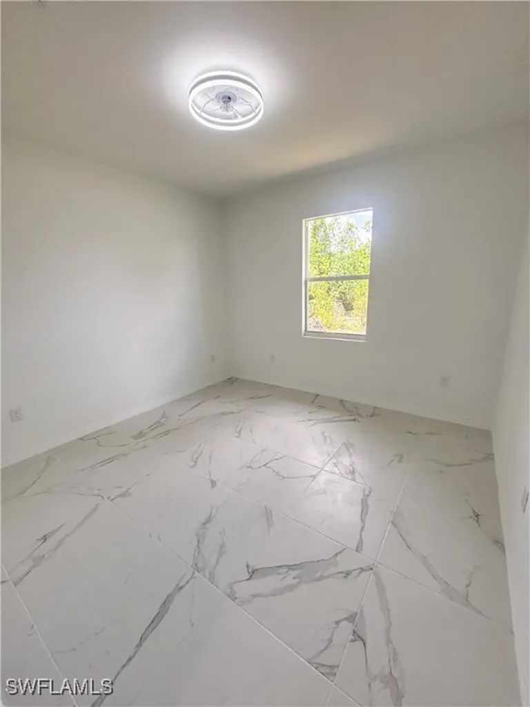 2505 48th Street SW Lehigh Acres FL 33976