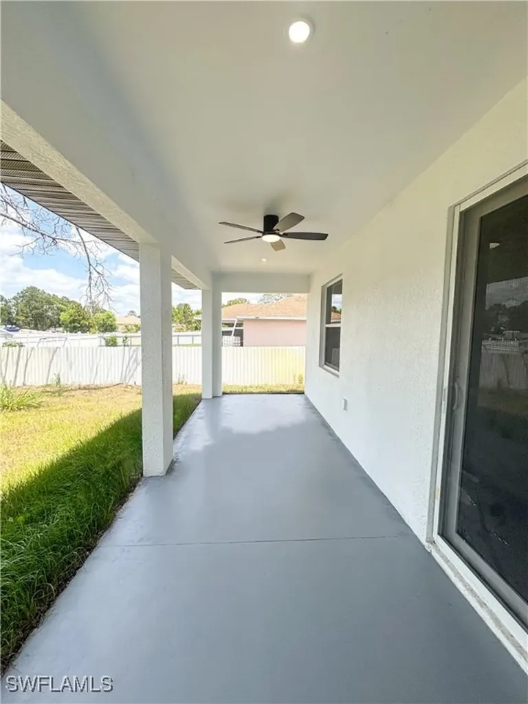 2505 48th Street SW Lehigh Acres FL 33976
