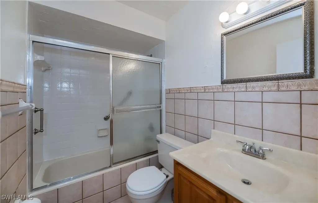 1100 Pondella Road Cape Coral FL 33909