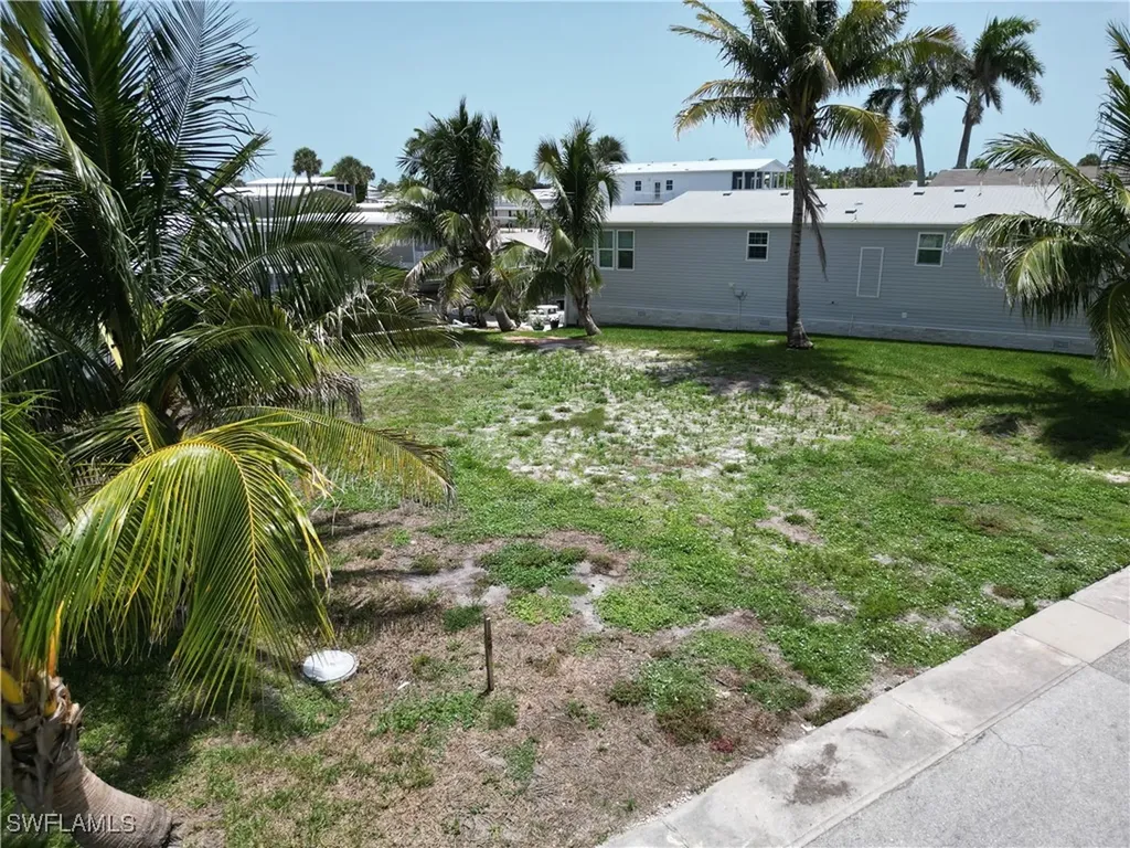 11271 Azalea Lane Fort Myers Beach FL 33931