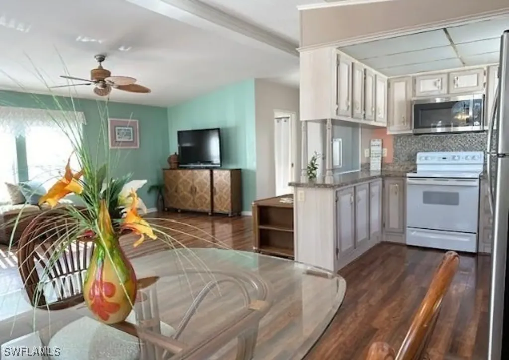 263 Bass Lane Naples FL 34114