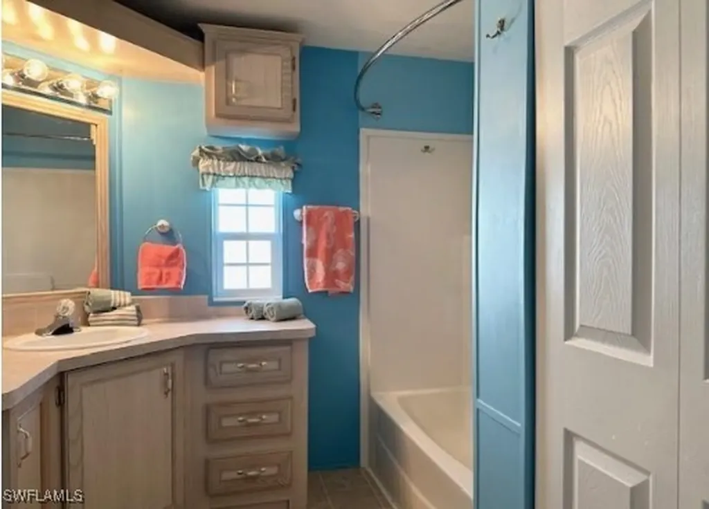 263 Bass Lane Naples FL 34114