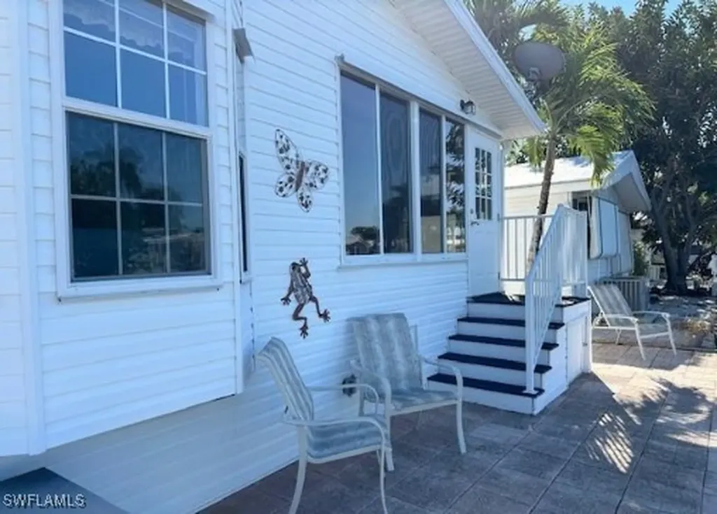 263 Bass Lane Naples FL 34114