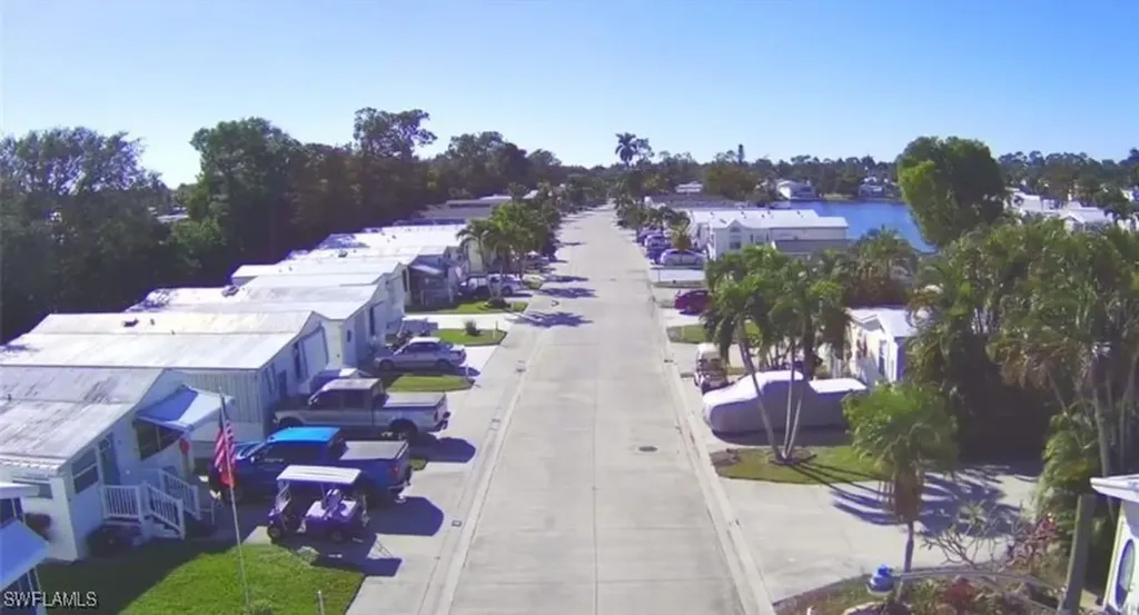 263 Bass Lane Naples FL 34114