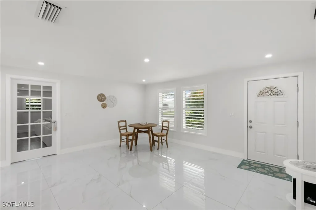 700 100th Avenue N Naples FL 34108