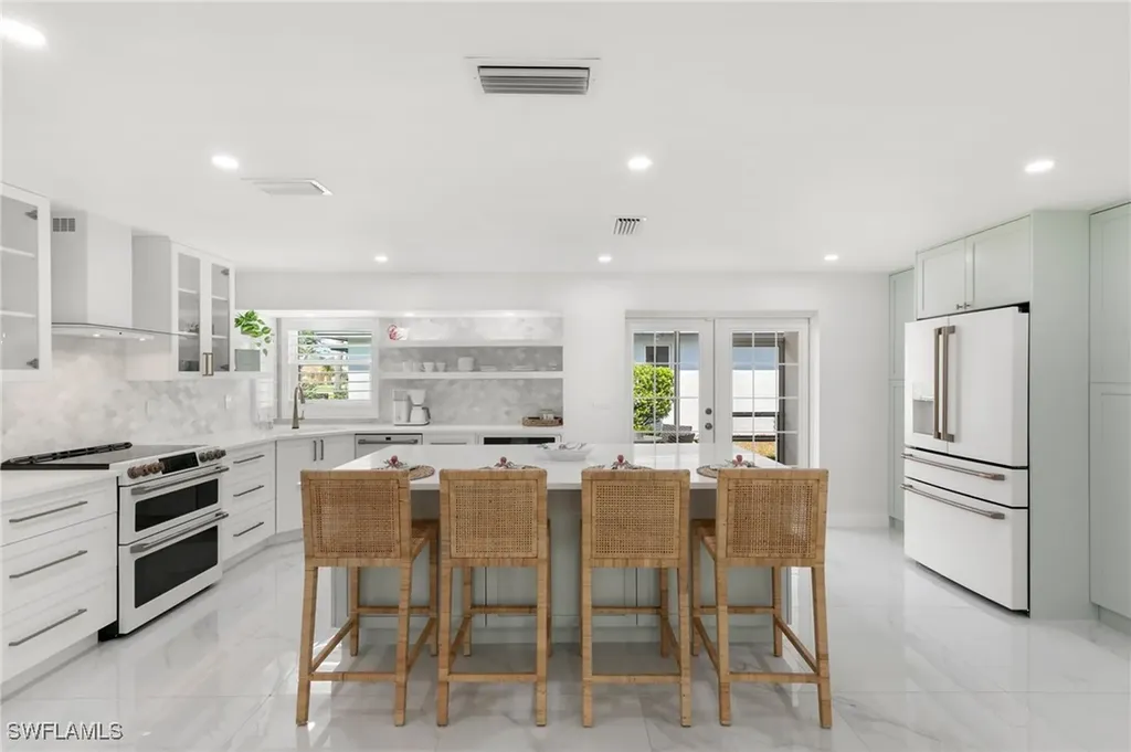 700 100th Avenue N Naples FL 34108