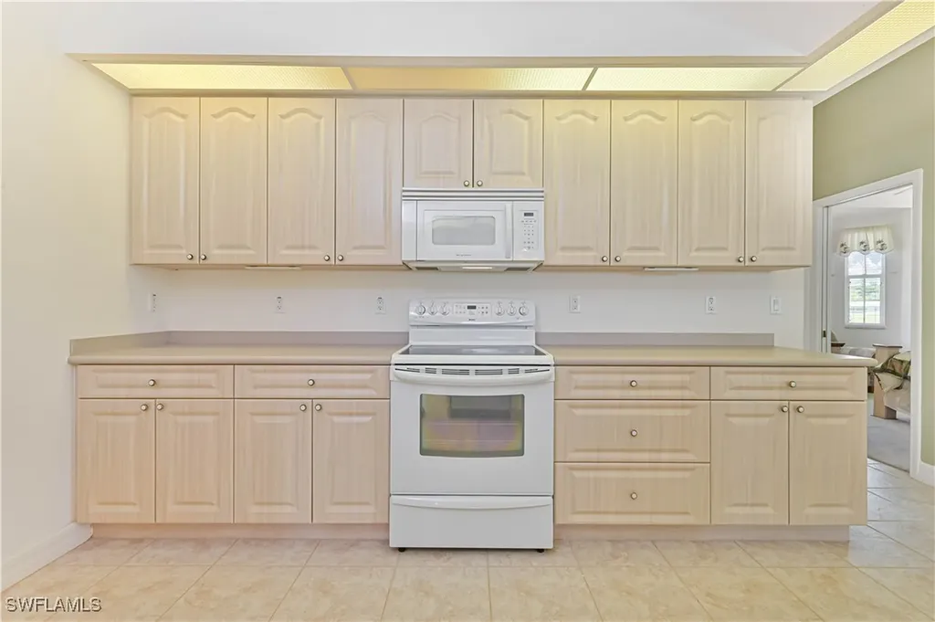 4255 Perth Court North Fort Myers FL 33903