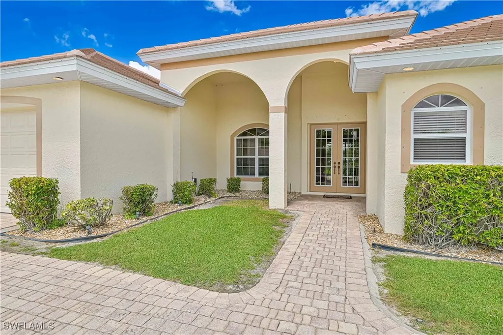4255 Perth Court North Fort Myers FL 33903