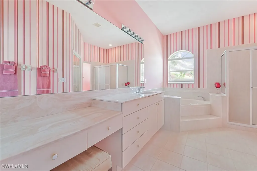4255 Perth Court North Fort Myers FL 33903