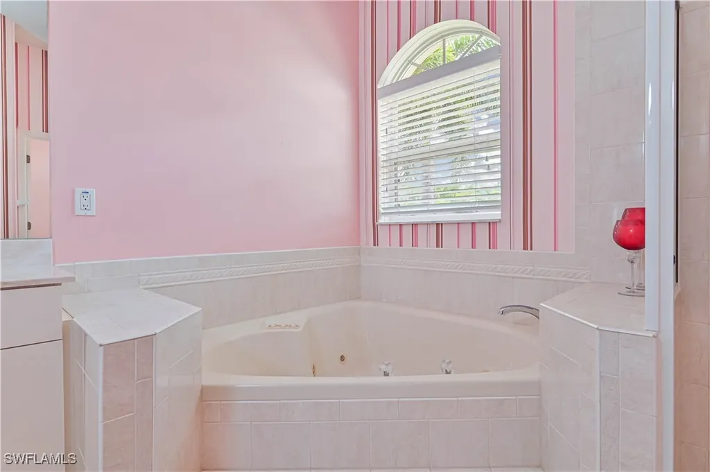 4255 Perth Court North Fort Myers FL 33903