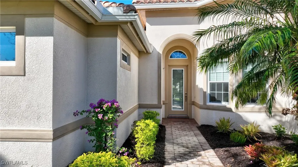 9762 Nickel Ridge Circle Naples FL 34120