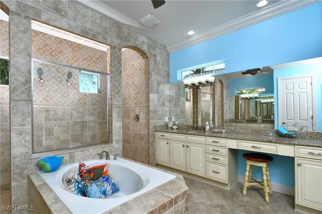 9762 Nickel Ridge Circle Naples FL 34120