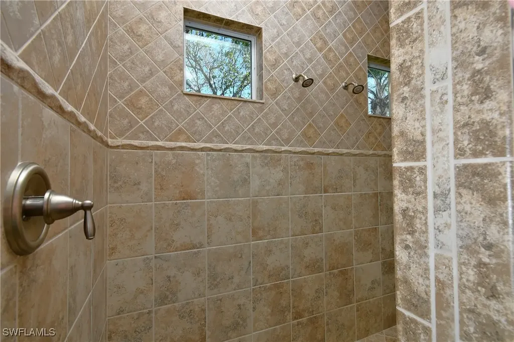 9762 Nickel Ridge Circle Naples FL 34120
