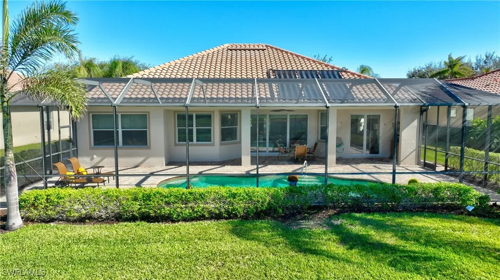 9762 Nickel Ridge Circle Naples FL 34120