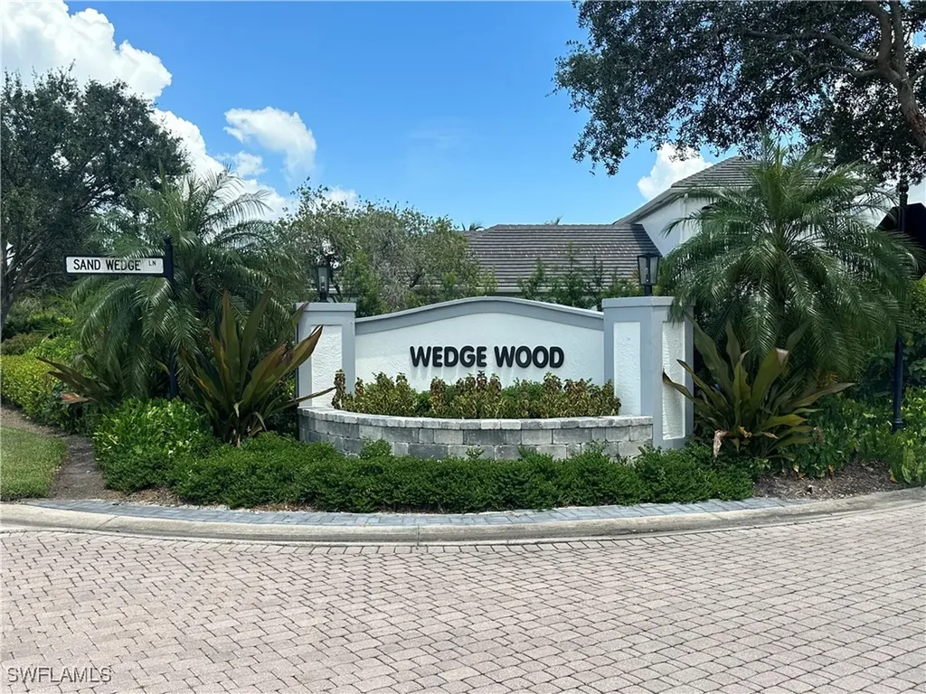 5944 Sand Wedge Lane Naples FL 34110