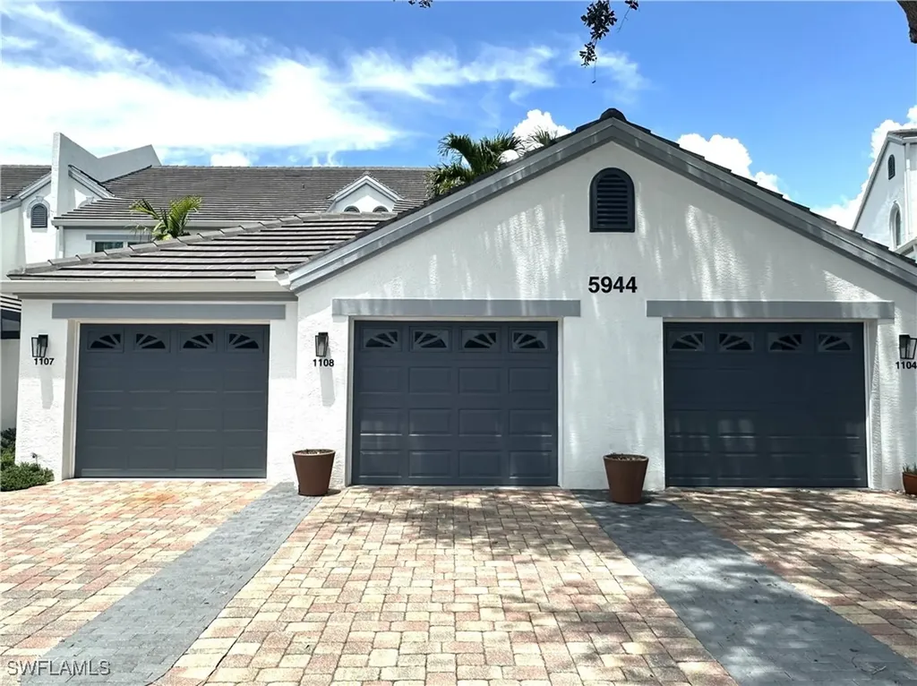5944 Sand Wedge Lane Naples FL 34110