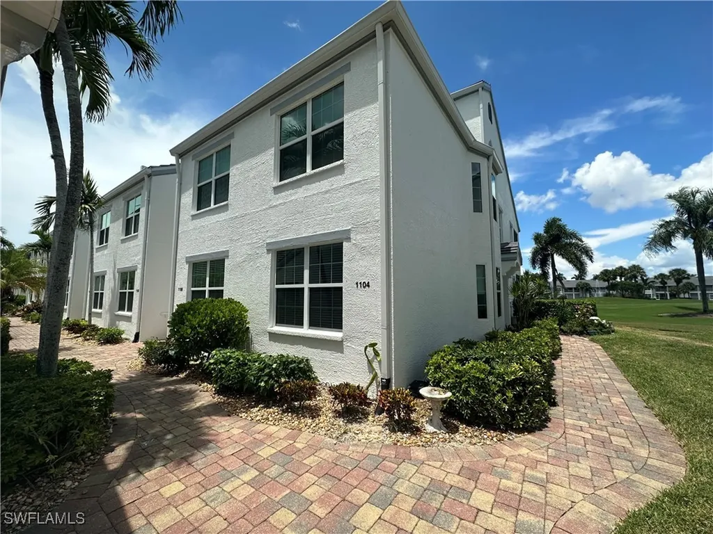 5944 Sand Wedge Lane Naples FL 34110