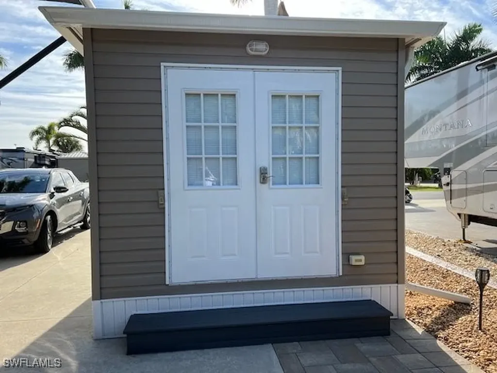 5200 Cypress Trail Resort Circle Fort Myers FL 33905