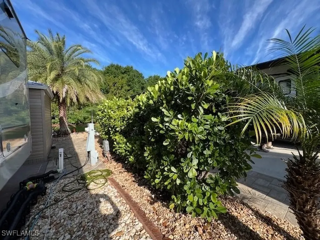 5200 Cypress Trail Resort Circle Fort Myers FL 33905