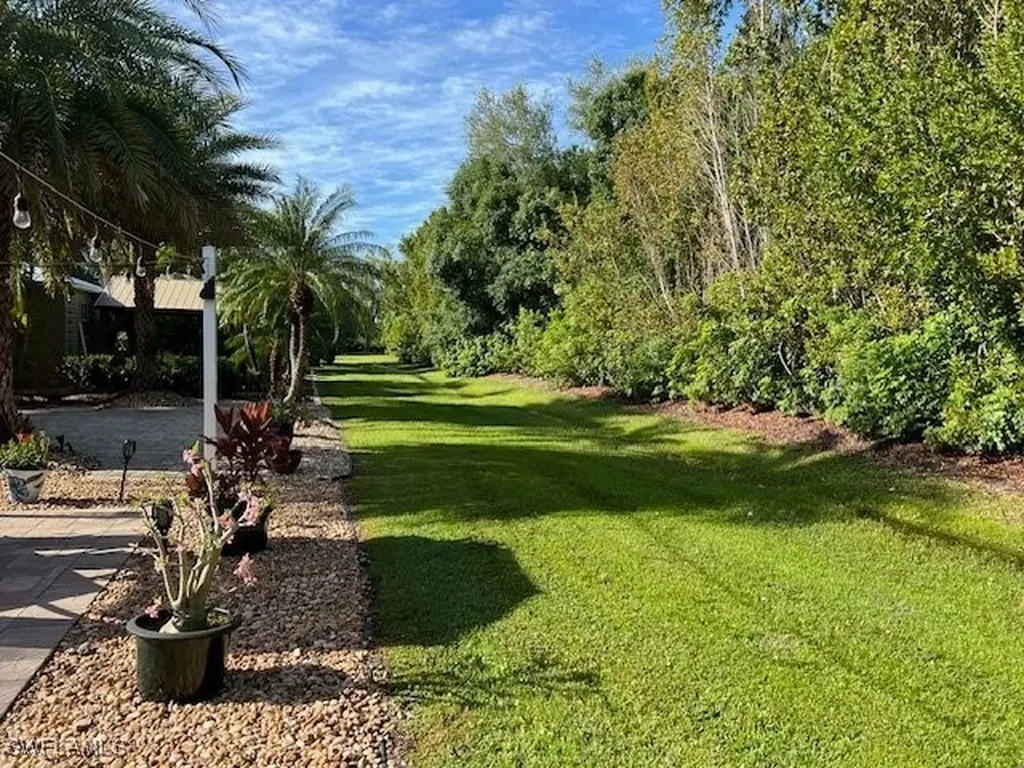 5200 Cypress Trail Resort Circle Fort Myers FL 33905