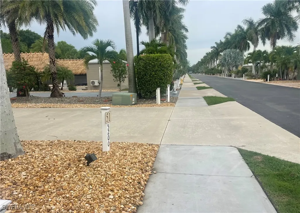 5200 Cypress Trail Resort Circle Fort Myers FL 33905