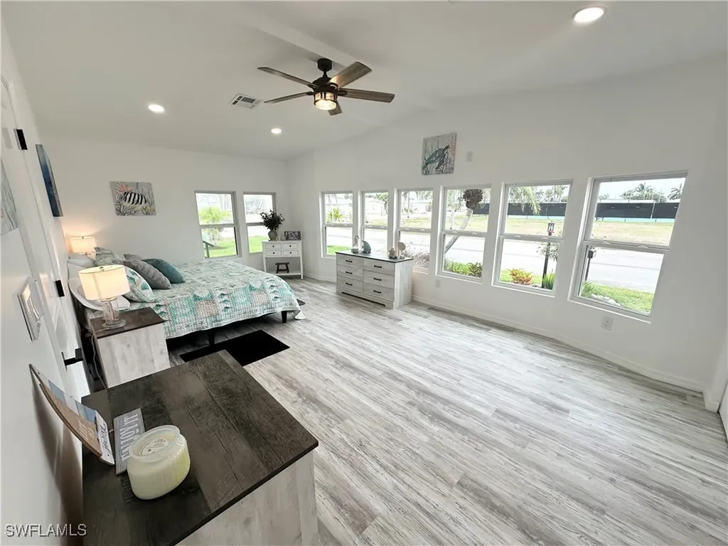 17521 Bryan Court Fort Myers Beach FL 33931