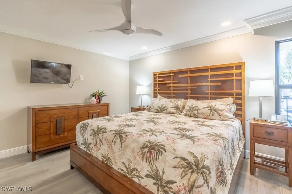 10 Tampa Place Marco Island FL 34145