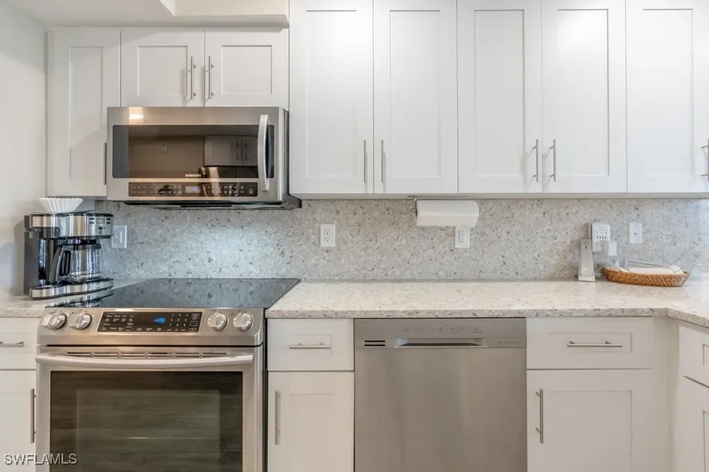 10 Tampa Place Marco Island FL 34145